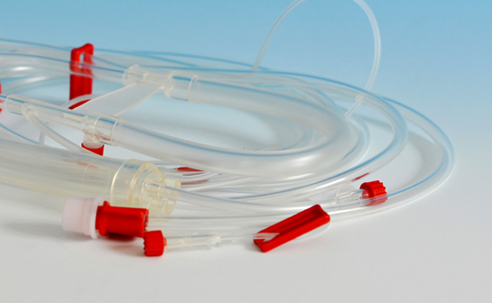 Extracorporeal Blood Circuit for Hemodialyzers Series